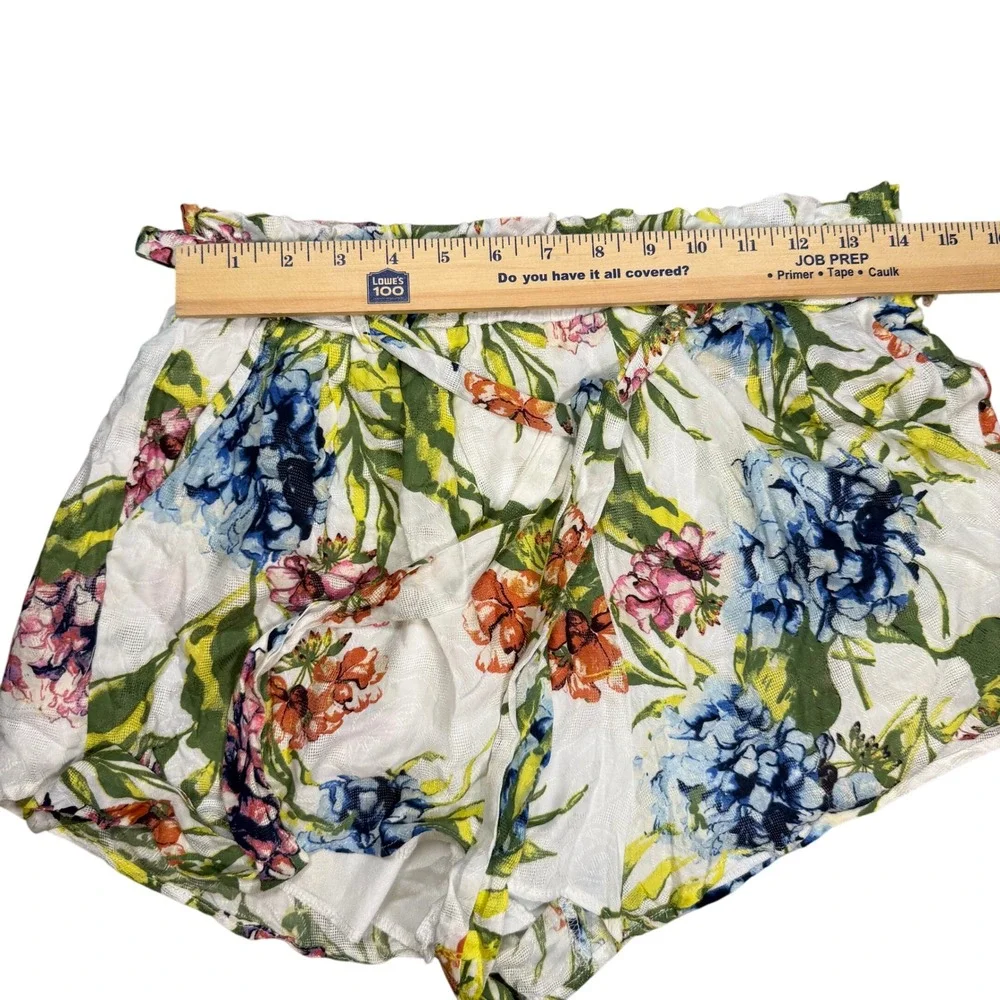 Wanderlux Yellowstone Floral High Waist Paperbag Short Tropical Resortwear NWT L